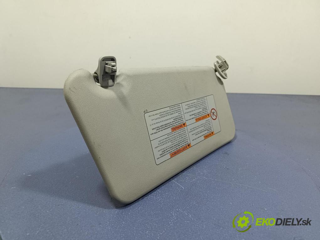 Toyota Avensis 2004 kryt slnečná clona