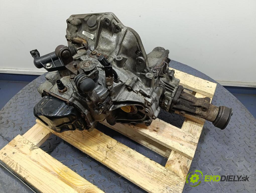 Suzuki Swift 2006 prevodovka Manualna P31