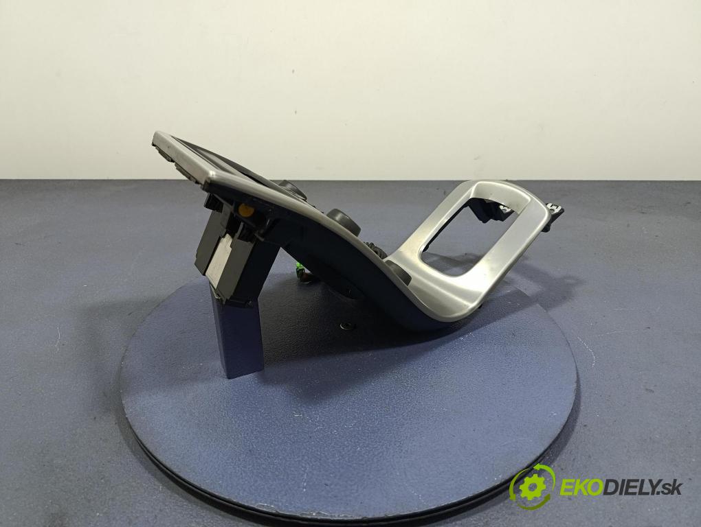 Volvo V50 2005 prepínač Klimatizácia: Prúd vzduchu: 30679647