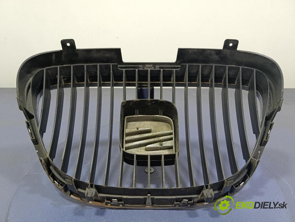 Seat Altea 2004 miežka / Gril: