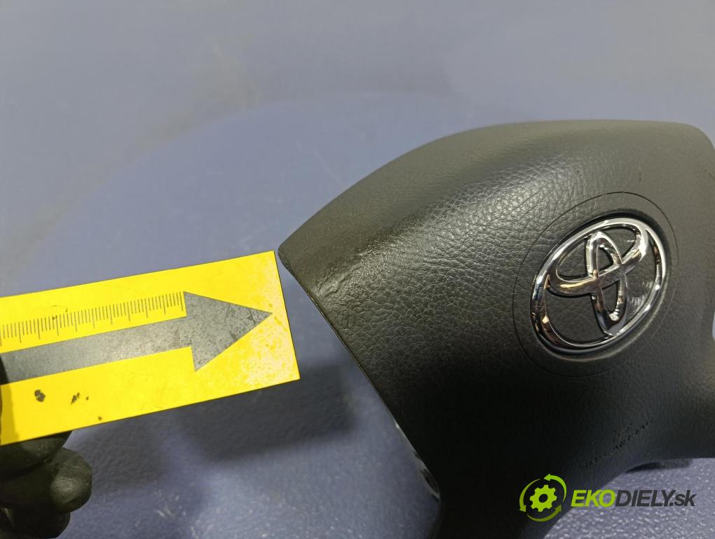 Toyota Avensis 2004 Airbag: Řidiči: x 45130-05112