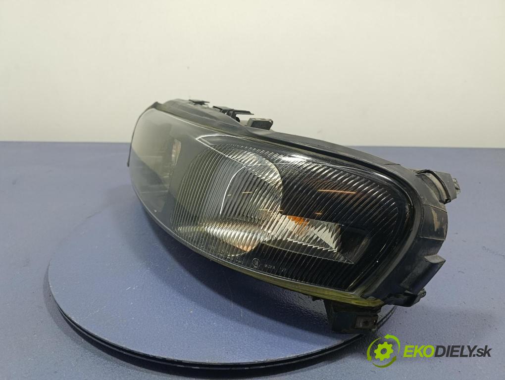 Volvo S60 2004 Reflektor: Vľavo: 30655905