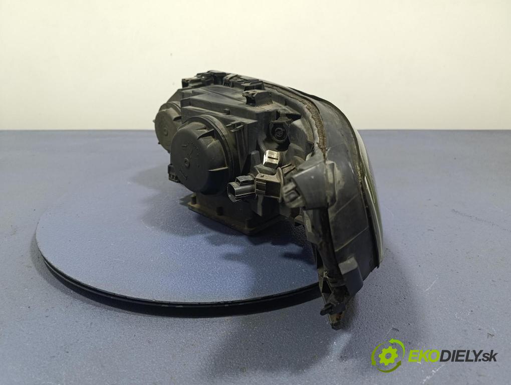 Volvo S60 2004 Reflektor: v pravo: 30655906