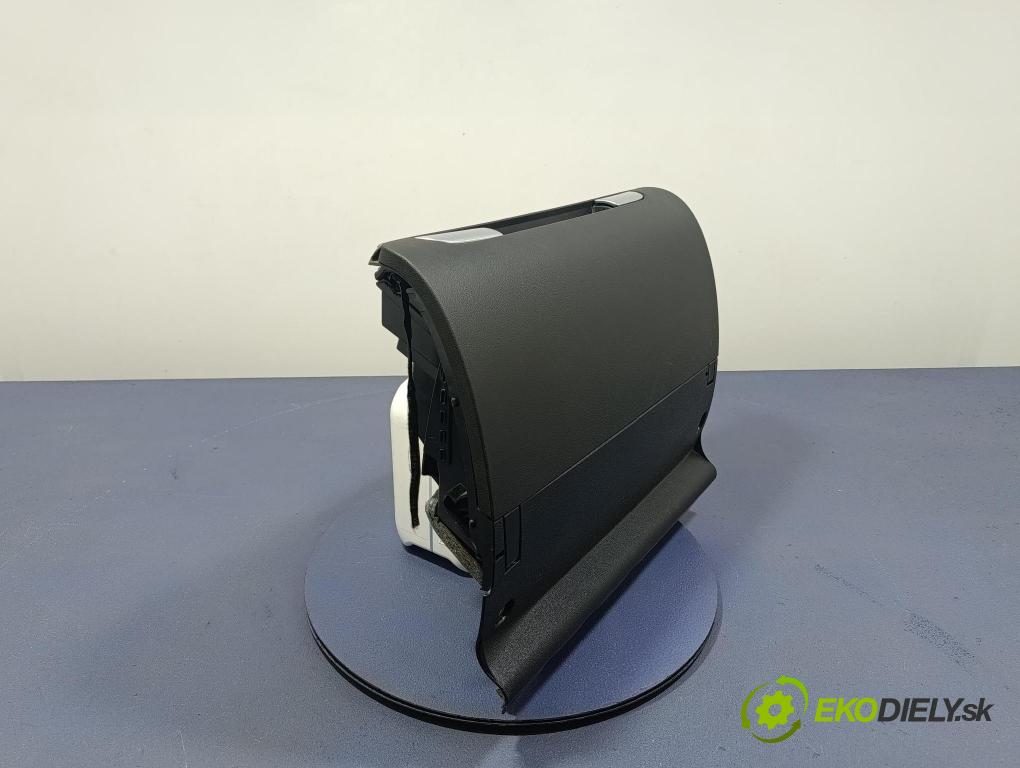 Audi A3 2006 kastlík 8P1857035B