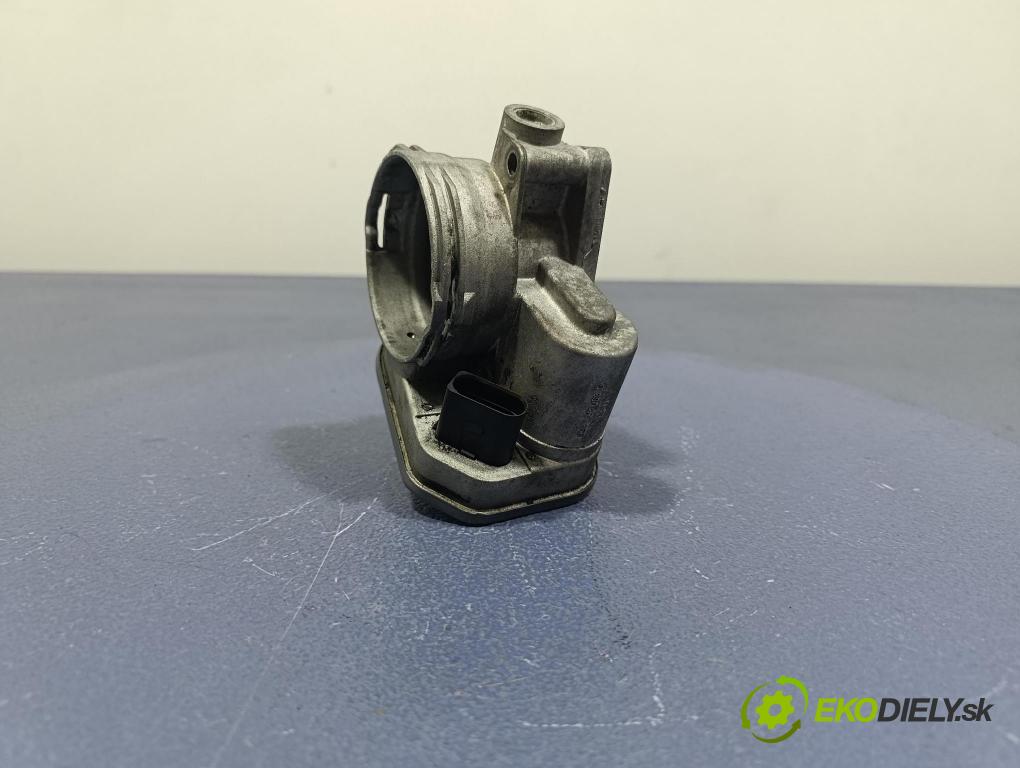 Audi A3 2006 klapka 038128063G