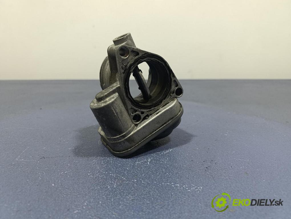 Audi A3 2006 klapka 038128063G