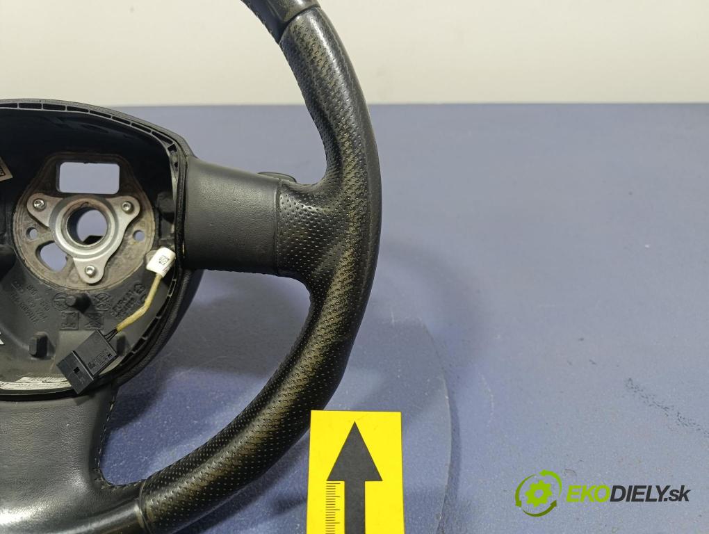 Audi A3 2006 volant 8P0419091CL