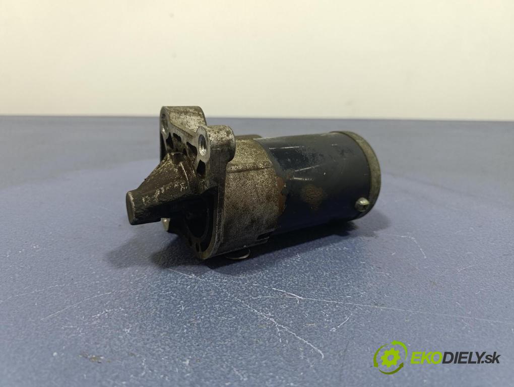 Dacia Sandero 2009 štartér 8200815083