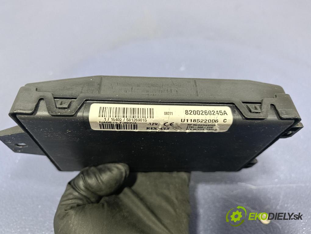 Dacia Sandero 2009 riadiaca jednotka 8200483732