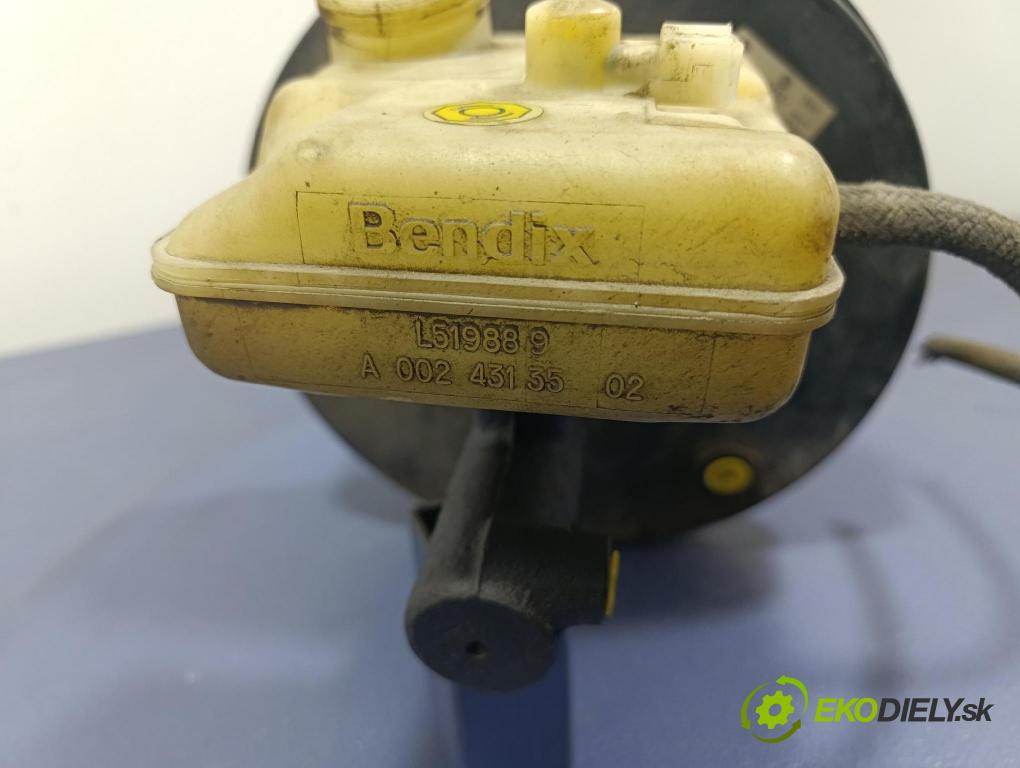 Vw LT 1999 servo Brzdní: 2D0612101E