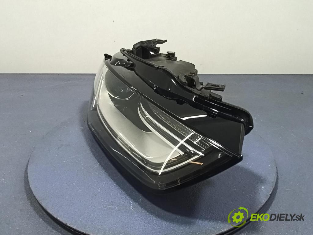 Audi A4 0 Reflektor: v pravo: 8K0941006C
