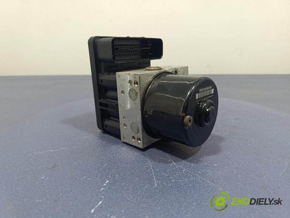 Audi A3 2006 čerpadlo ABS x 1K0907379AC