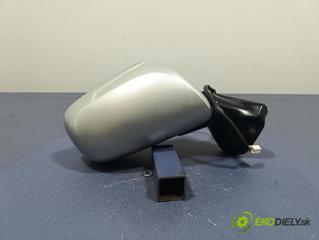 Toyota Auris 2007 zrkadlo pravé