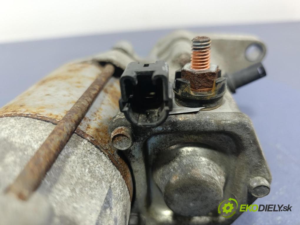 Toyota Auris 2007 štartér 28100-3308