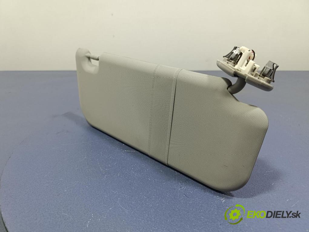 Toyota Auris 2007 kryt slnečná clona 