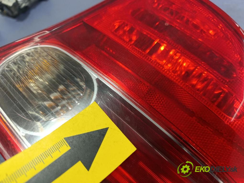 Honda Civic 2007 svetlo / reflektor zad Prava: Vonkajsia: