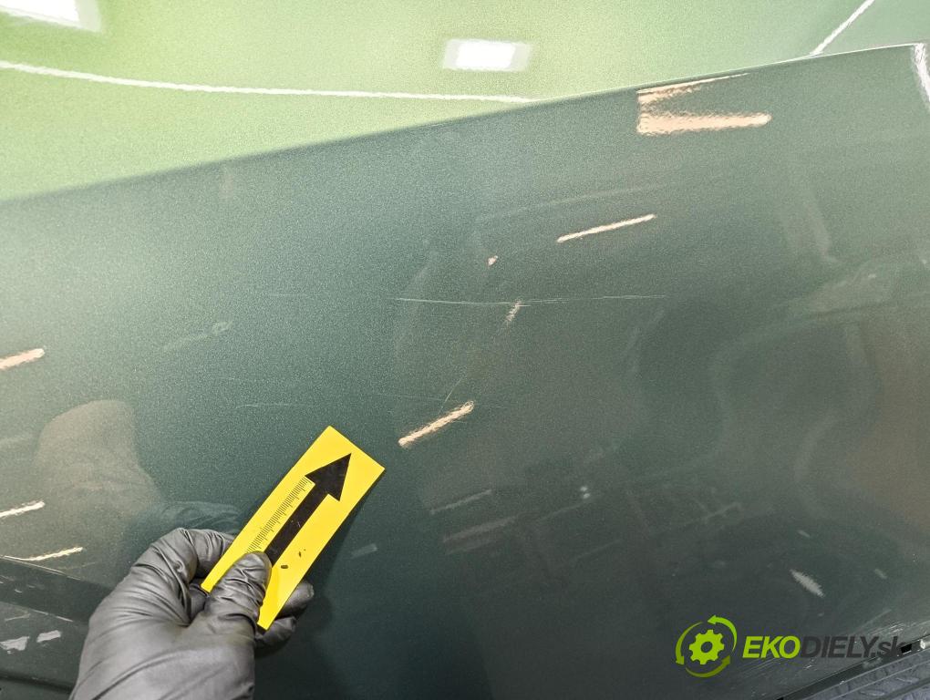 Kia Sportage 0 dveře Zad: prave