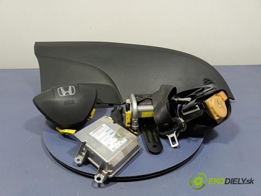Honda Jazz 2010 Airbag: Řidiči: x 77800-TF0-E82