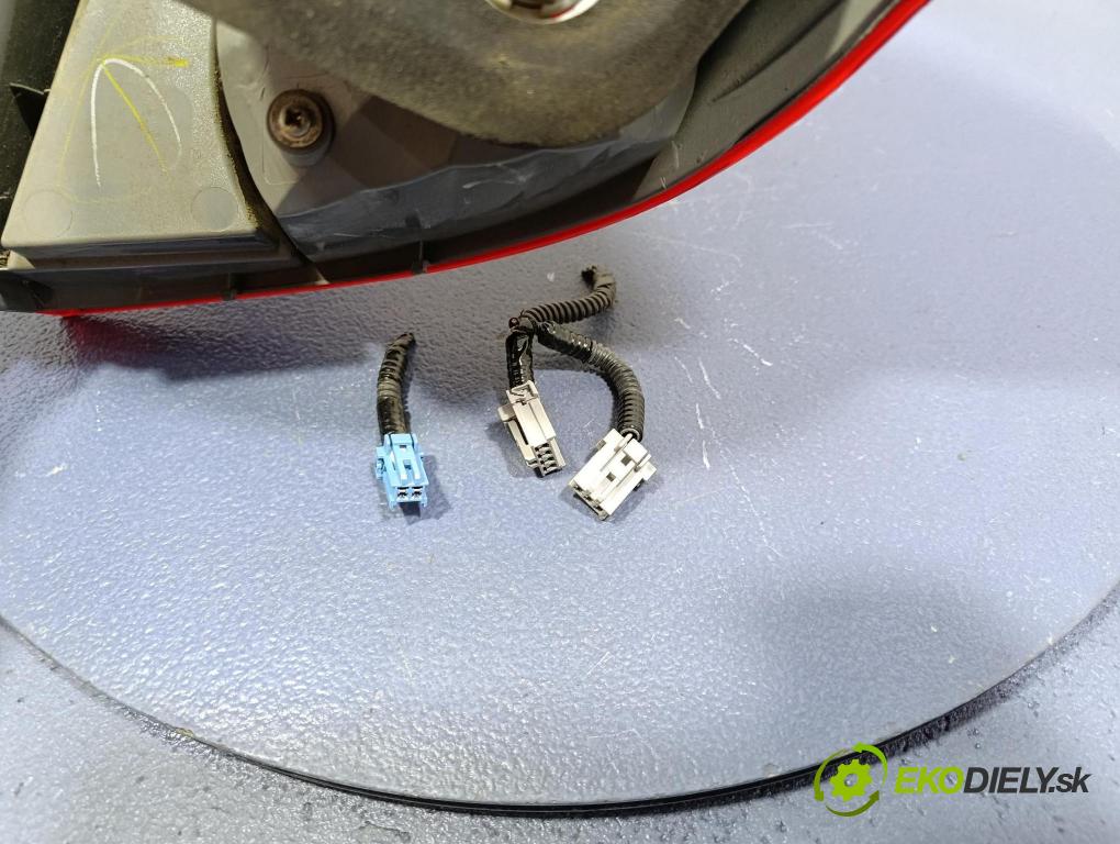 Honda Jazz 2010 světlo Zad: levá Mimo: STANLEY P7612