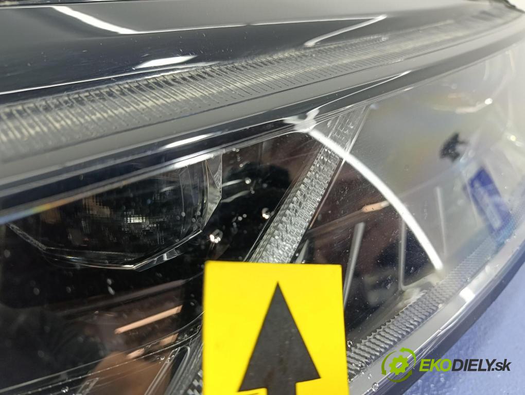Skoda Octavia 0 Reflektor: Vľavo: 5E4941015B