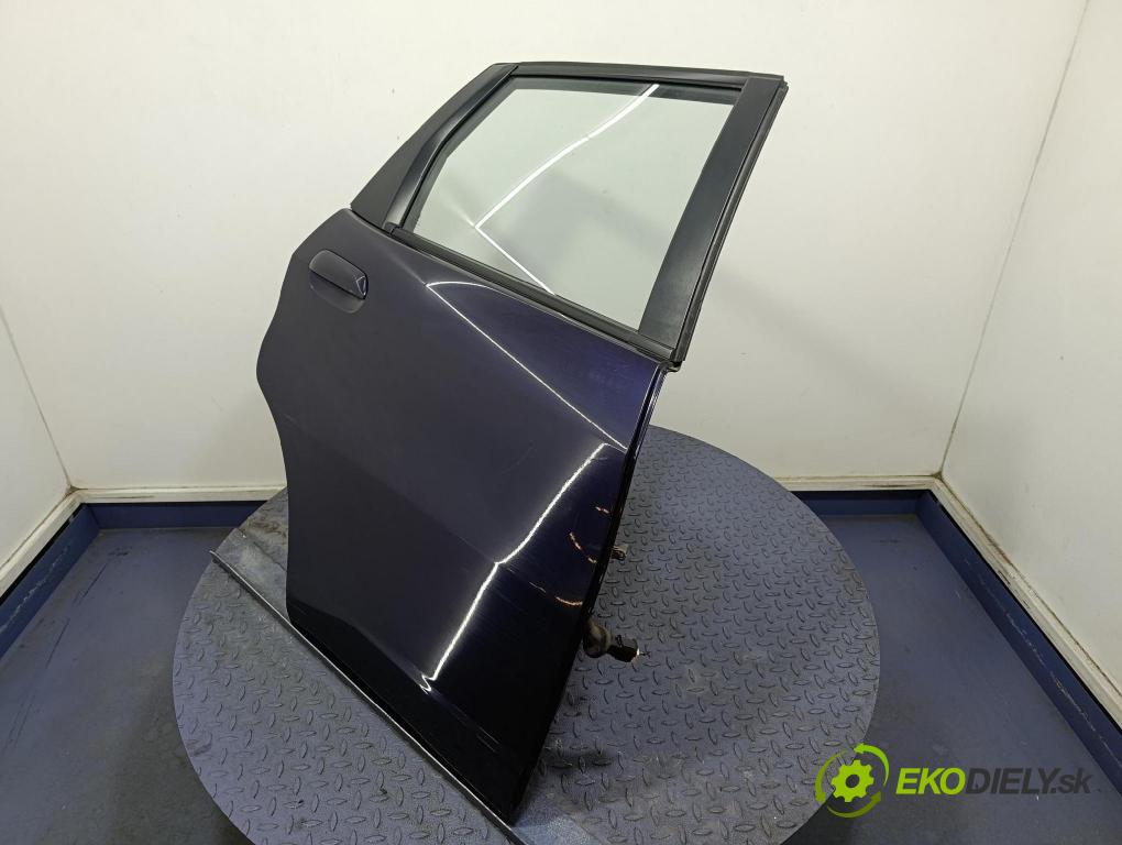 Honda Jazz 2010 dvere zad pravé