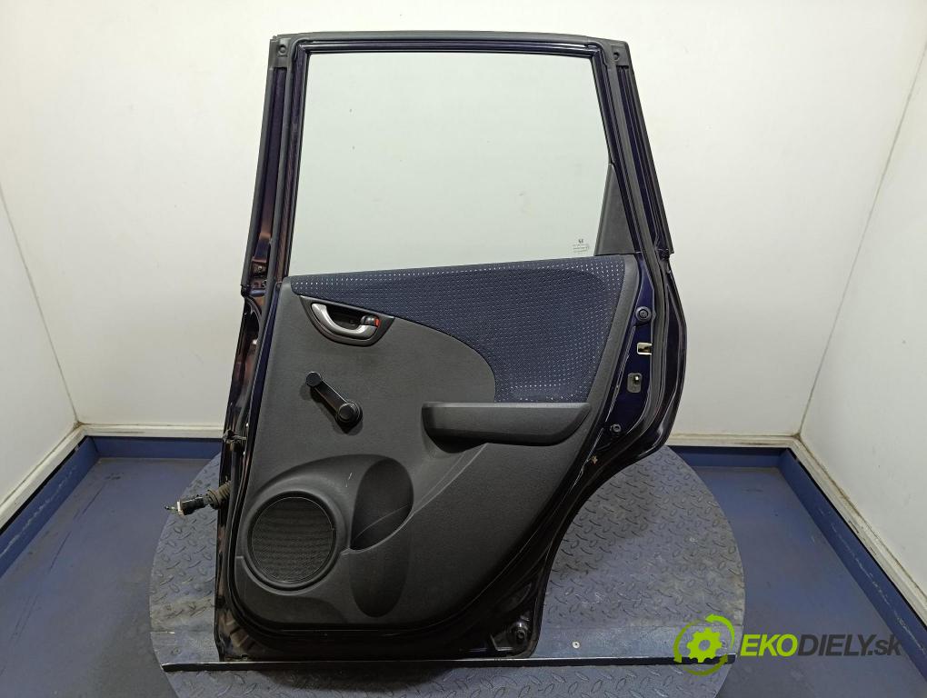 Honda Jazz 2010 dveře Zad: prave 