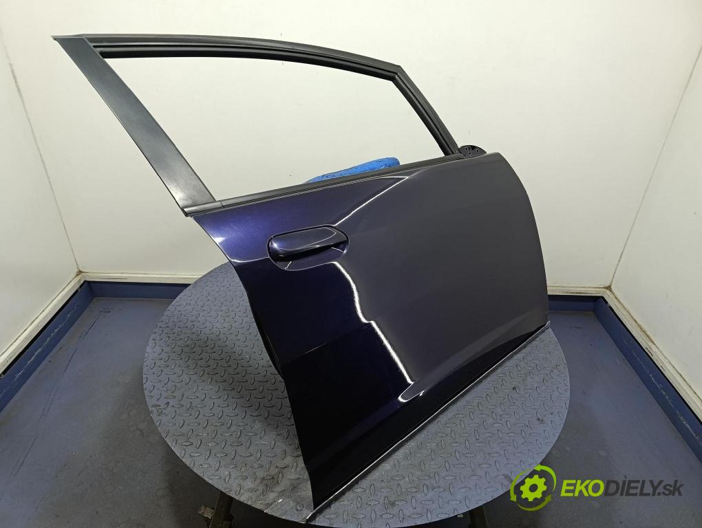 Honda Jazz 2010 dvere Predné pravé