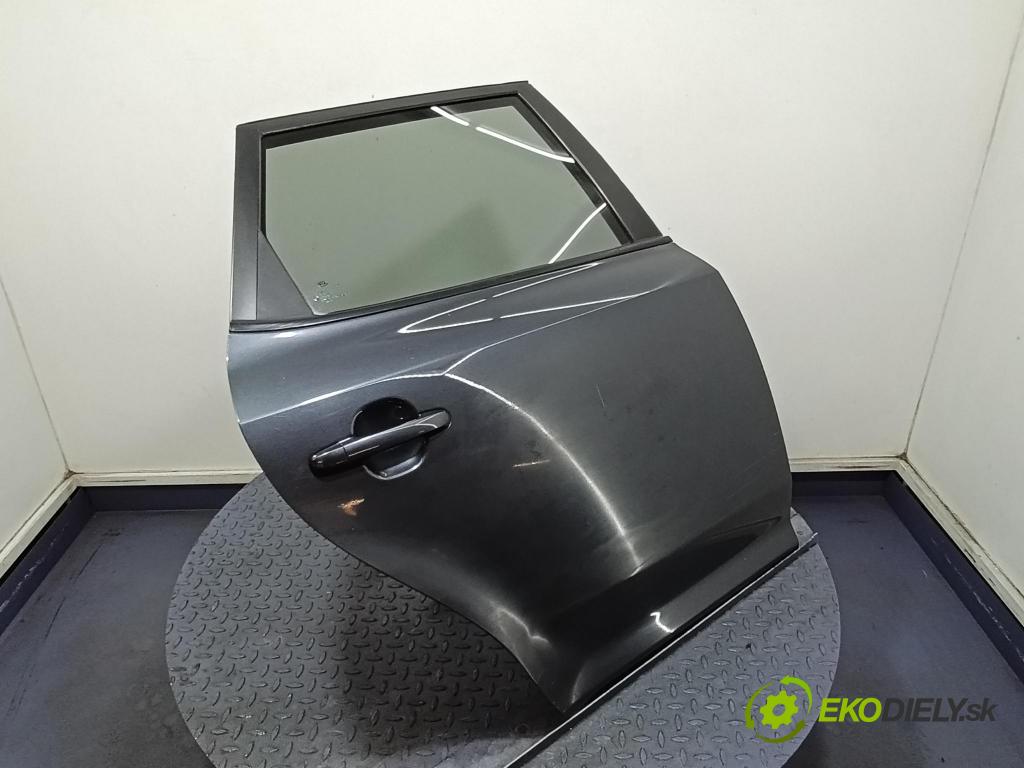 Kia Ceed 2010 dvere zad pravé