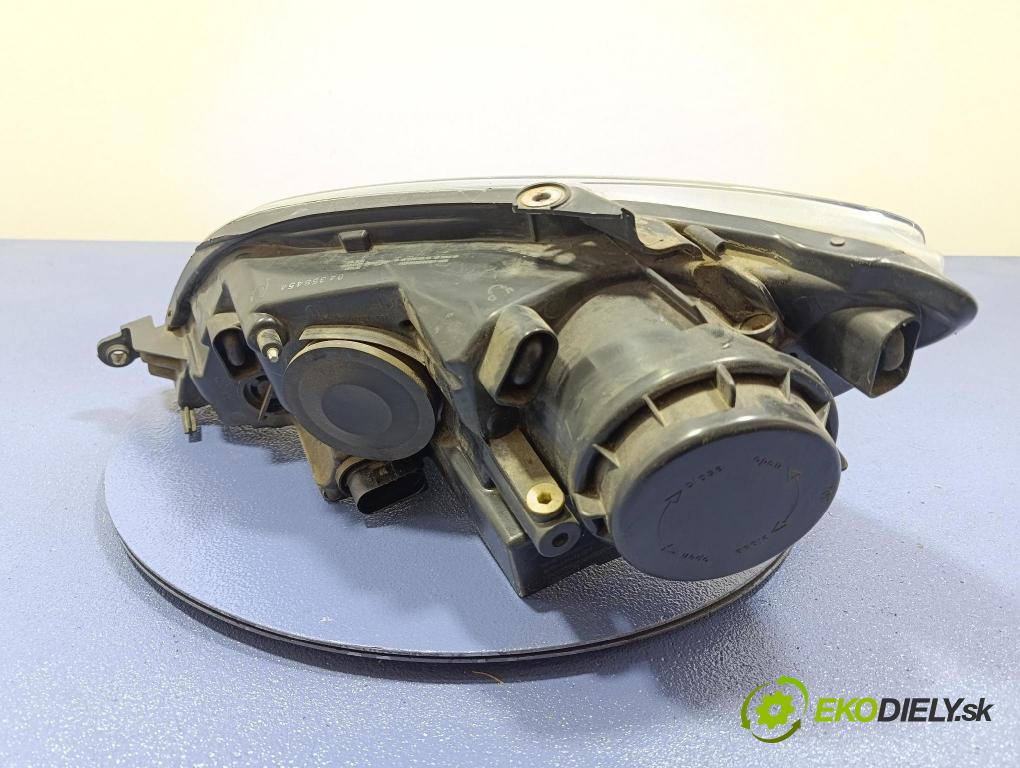 Vw Golf 2005 Reflektor: v pravo: 441-1198R