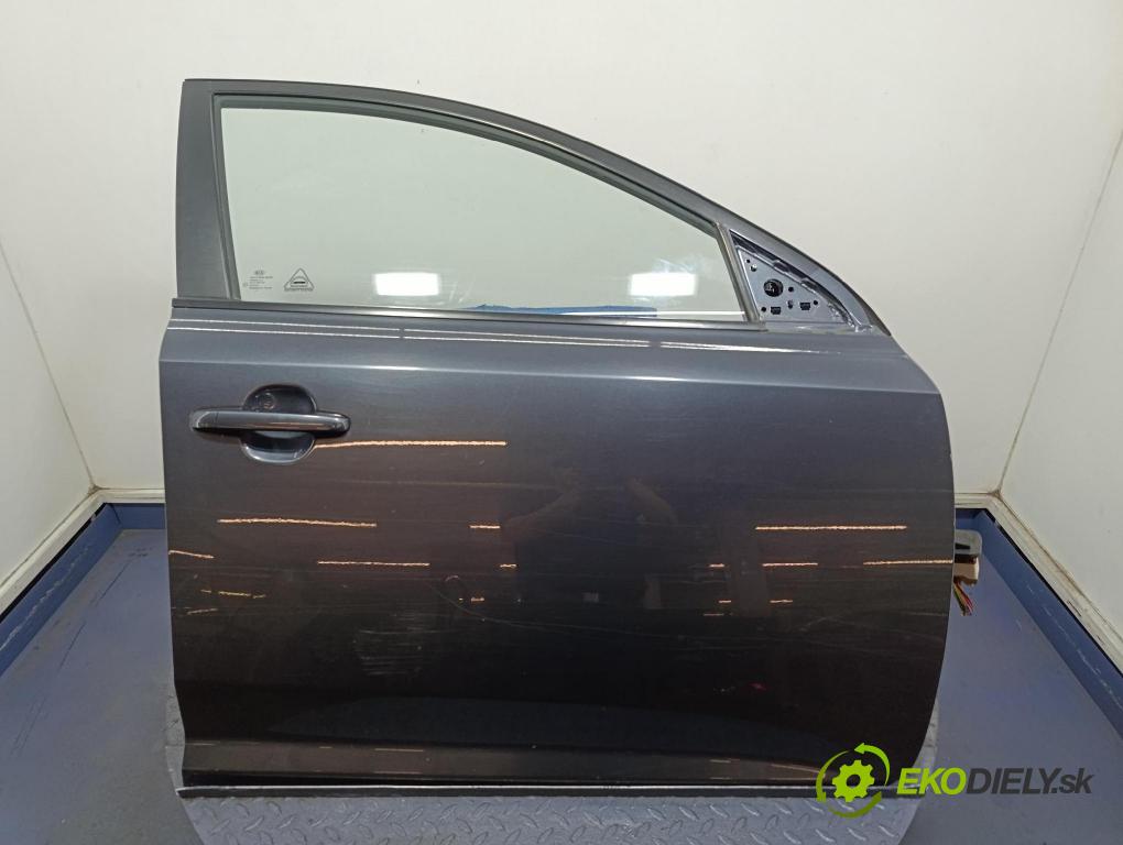 Kia Ceed 2010 dvere Predné pravé