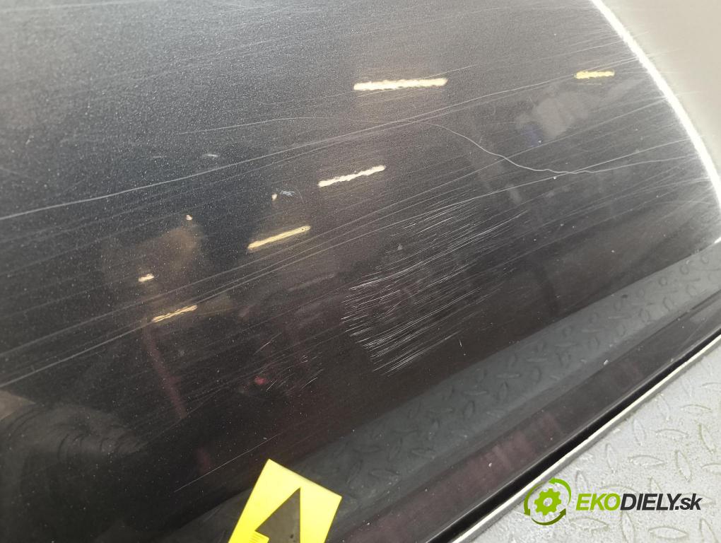 Kia Ceed 2010 dvere Predné pravé