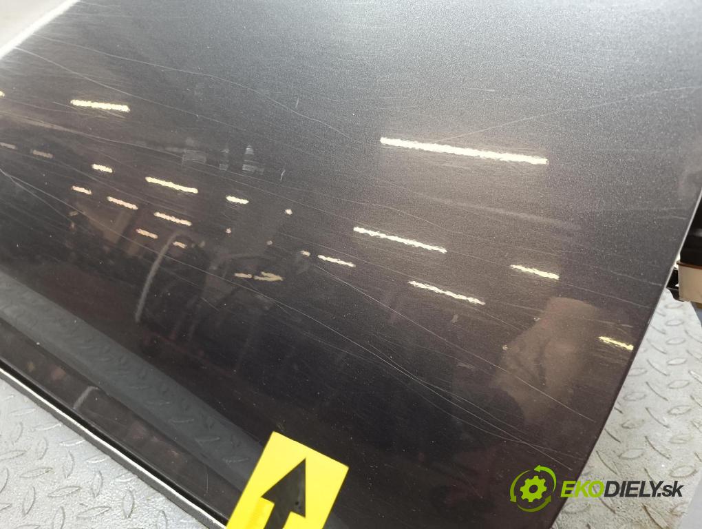 Kia Ceed 2010 dvere Predné pravé