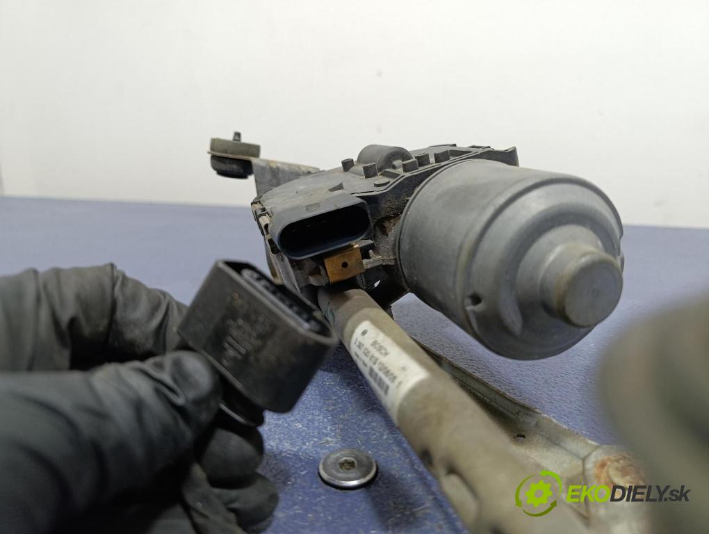 Vw Golf 2005 mechanismus motorek Stěrače: před 5M0955023D