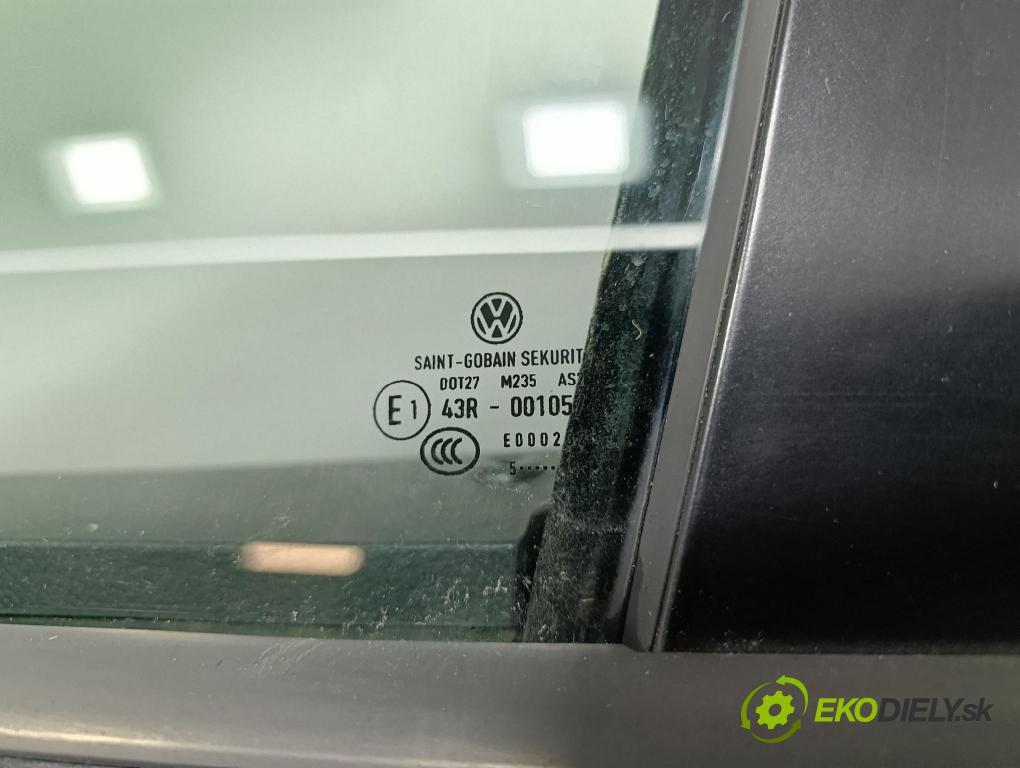 Vw Golf 2005 dvere Predné Vľavo:
