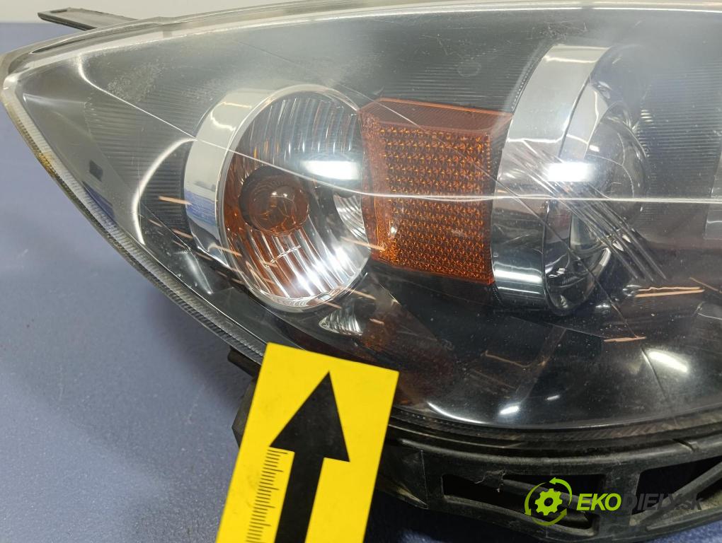 Mazda 3 2006 světlo v pravo: BP4K50151