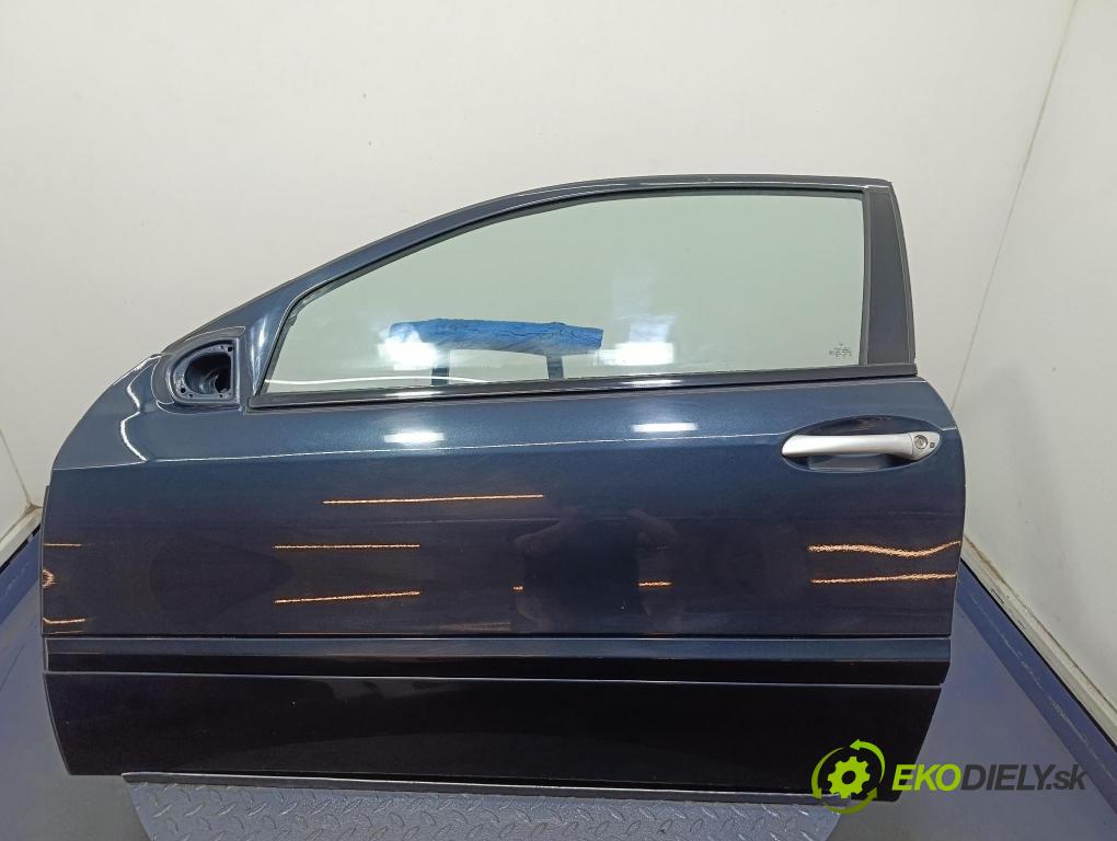 Mercedes C-klasa 2003 dvere Predné Vľavo: