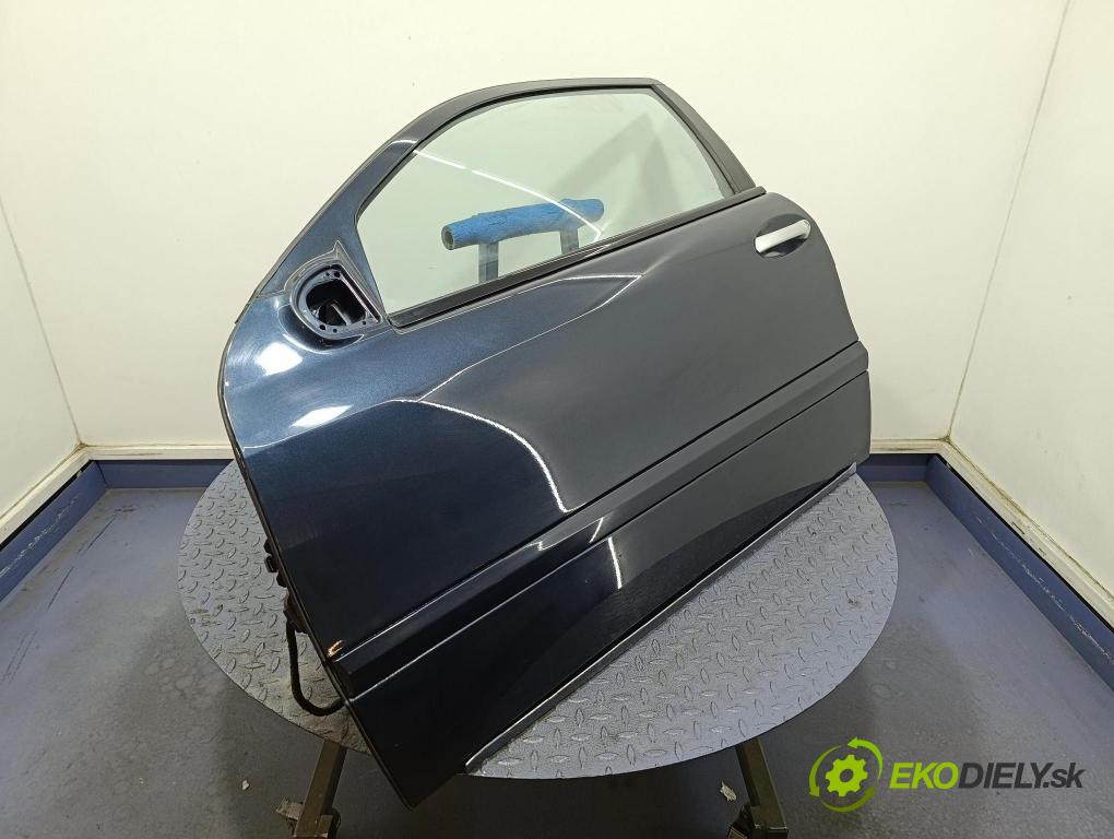 Mercedes C-klasa 2003 dvere Predné Vľavo: