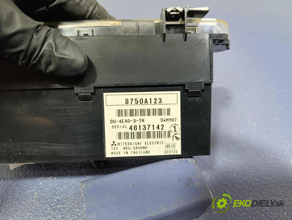 Mitsubishi Colt 2006 displej Radio / GPS 8750A123