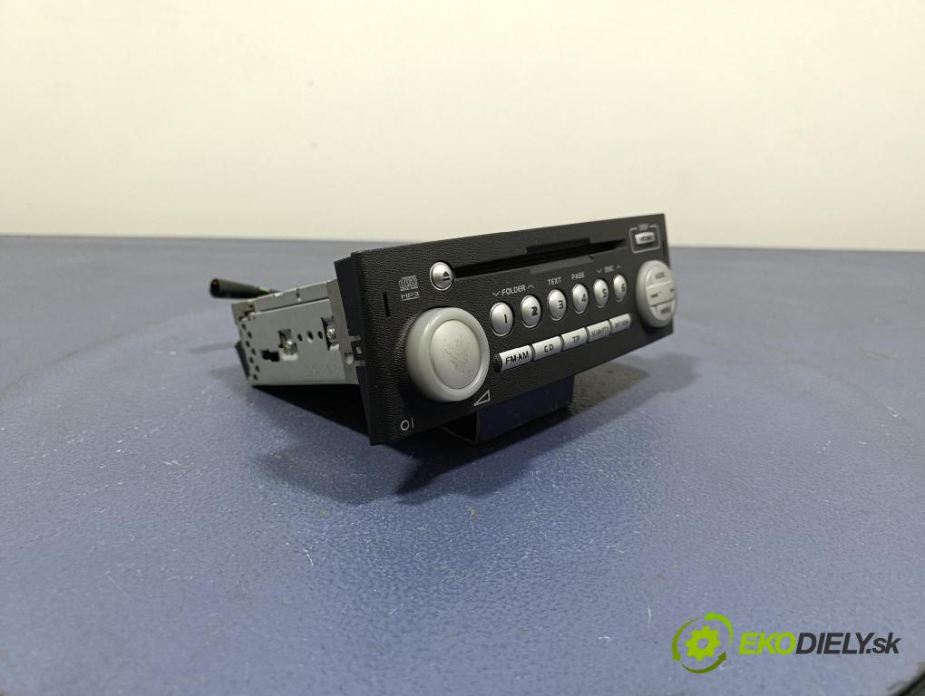 Mitsubishi Colt 2006 Radio I Navigace: 8701A150HA