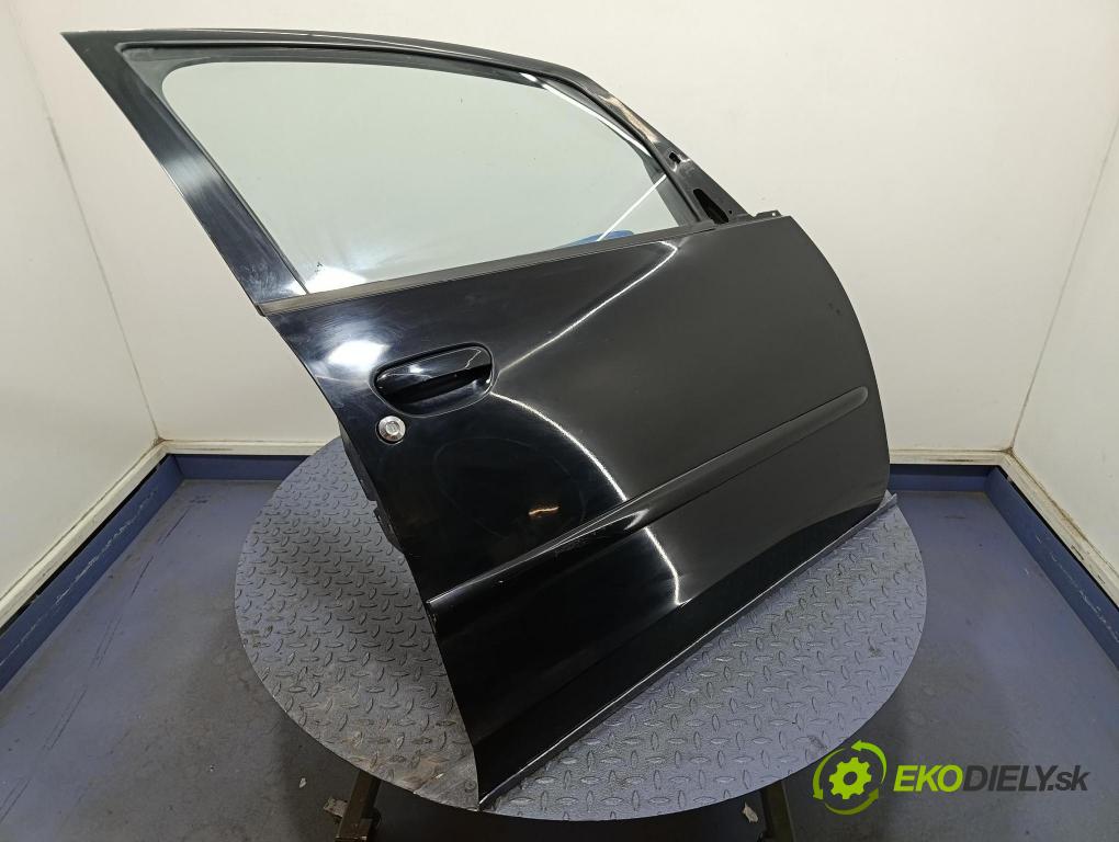 Mitsubishi Colt 2006 dvere Predné pravé