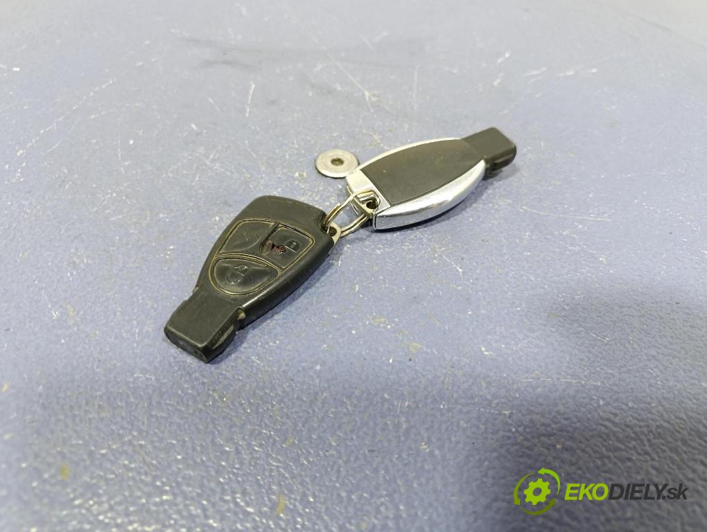Mercedes E-klasa 2000 Spínač zapalování. 2105450208