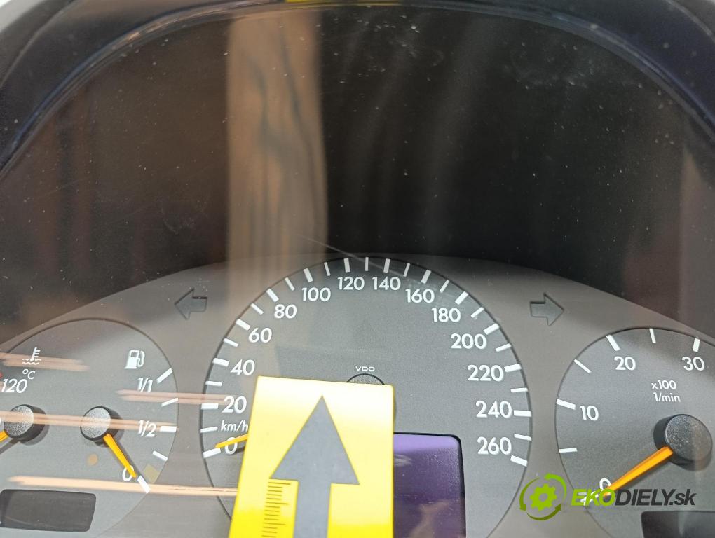 Mercedes E-klasa 2000 prístrojovka/ budíky A2105402811