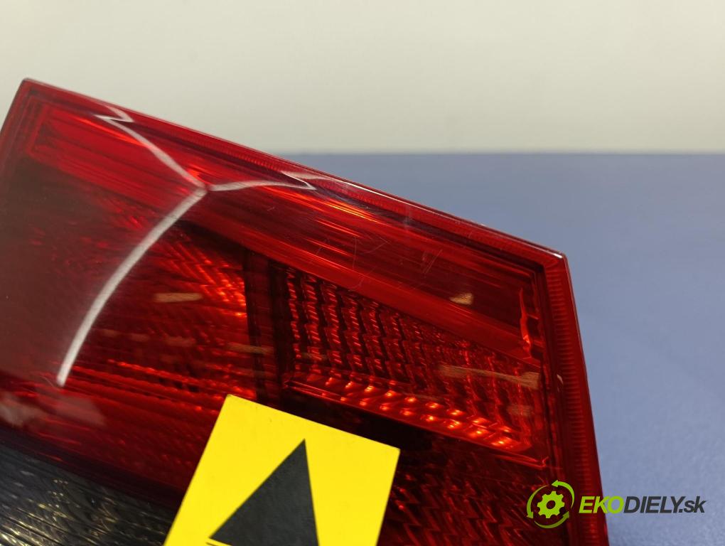 Opel Vectra 2007 svetlo / reflektor zad ľavá Vnútri: 13184024