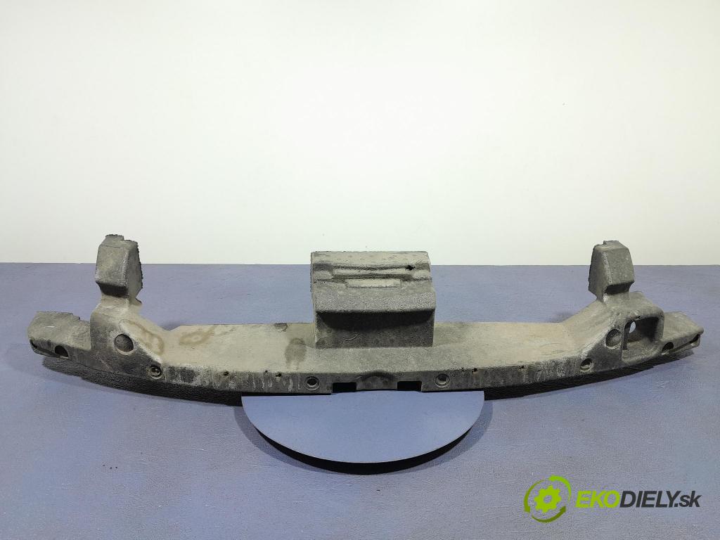 Nissan Note 2007 výztuha narazník před 62090-9U000