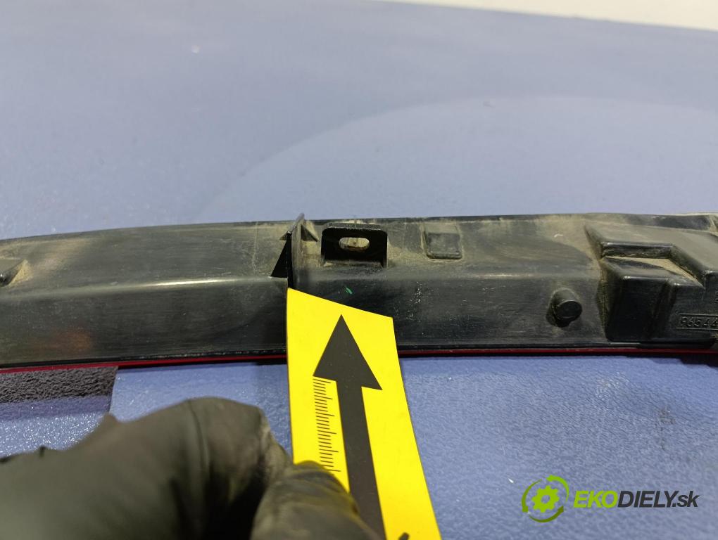 Citroen C4 picasso 2008 Svetlo: Stop: 9654435580