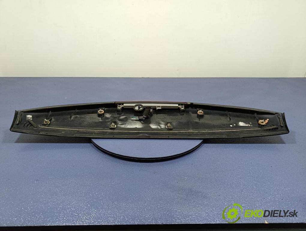 Toyota Avensis 2005 Spoiler: 76085-05050