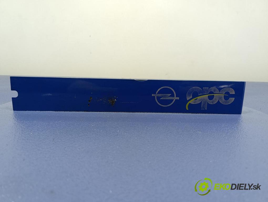 Opel Zafira 2002 kryt Motor: 24427848