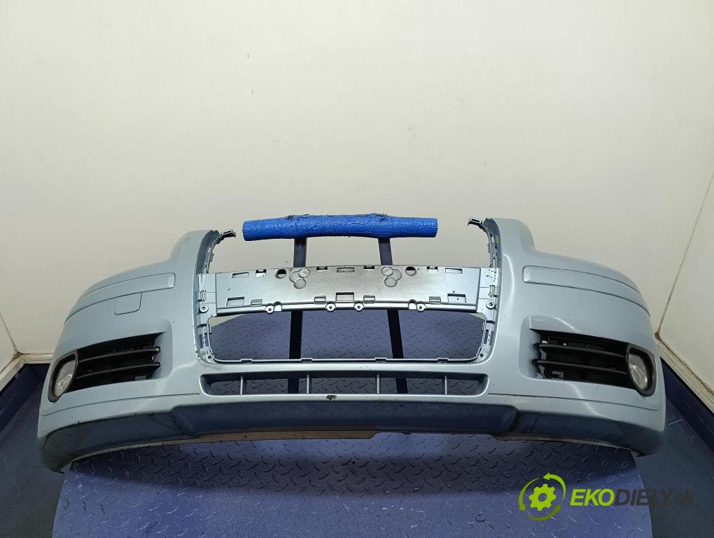 Audi A3 2006 nárazník Predné 8P4807437