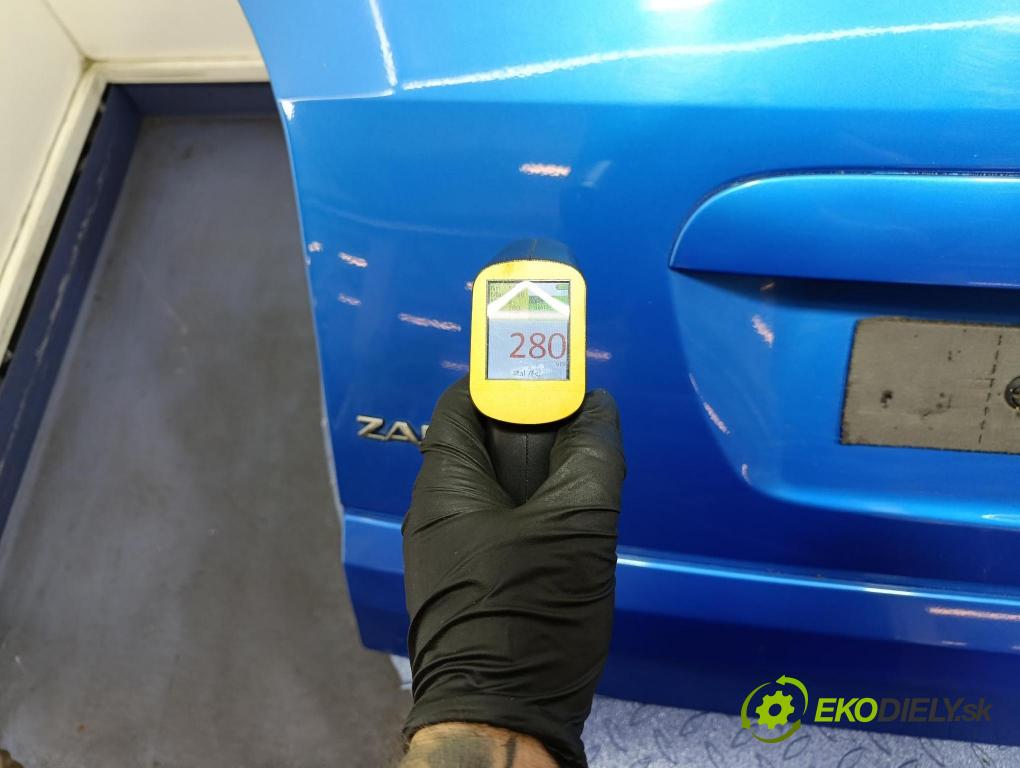 Opel Zafira 2002 zadna dveře kufra: kufra: