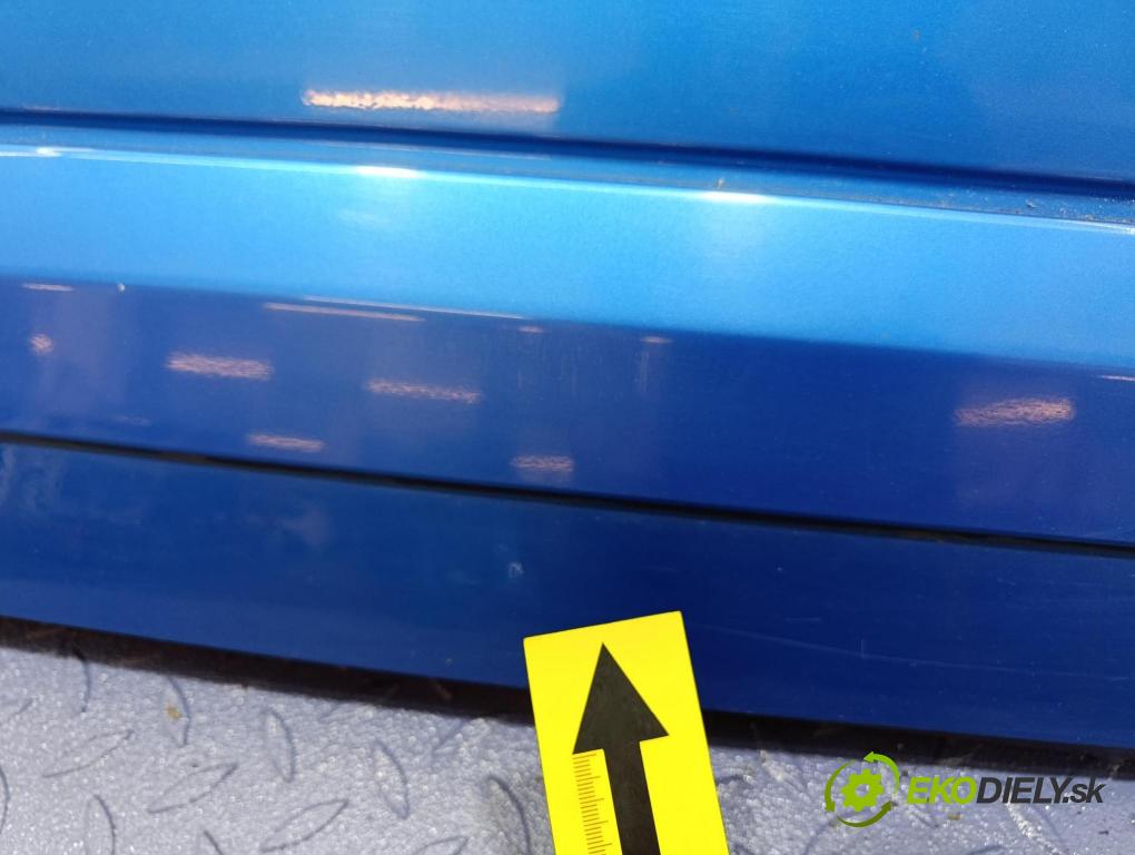 Opel Zafira 2002 zadna dveře kufra: kufra: